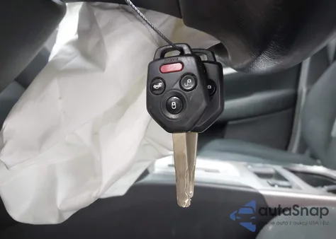 2014 Subaru Legacy 2.5I Premium из США, поврежденный, VIN 4S3BMBD6XE3005462